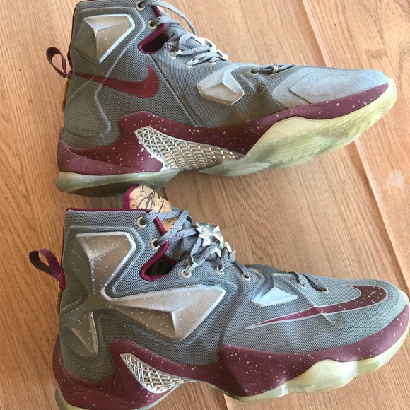 Men’s Nike Lebron 13 Limited Basketball Shoes - Picture 3 of 8